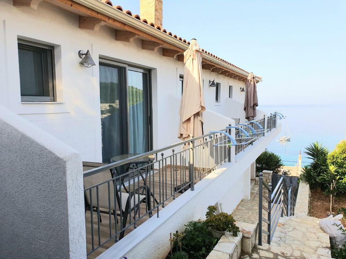 First House Himare