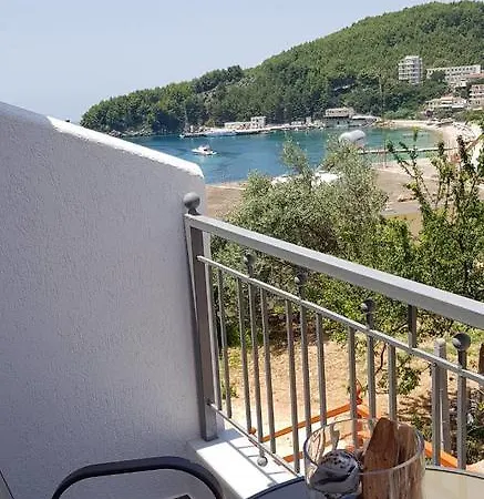 Apartmán First House Himarë Exteriér fotografie