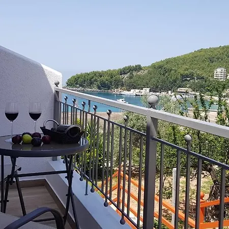 Apartmán First House Himarë Exteriér fotografie