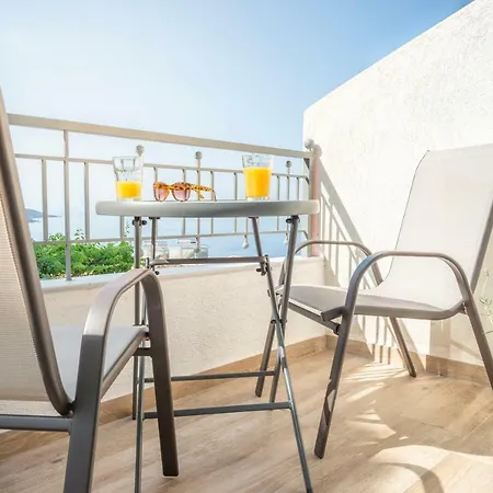 Apartmán First House Himarë Exteriér fotografie