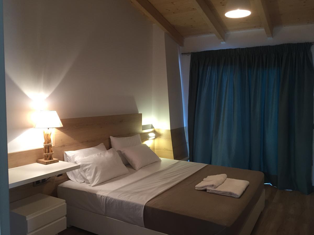 First House Apartment Himare