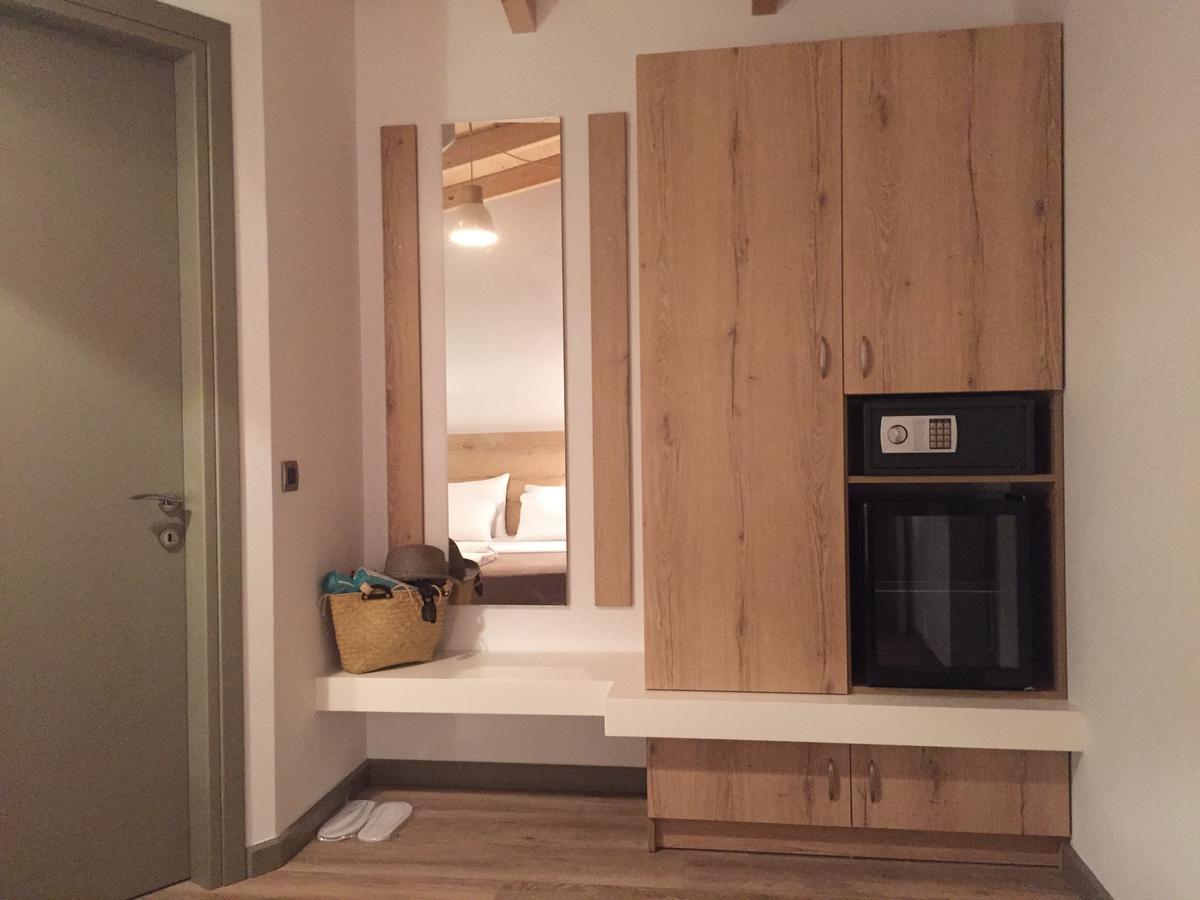 Apartment First House *