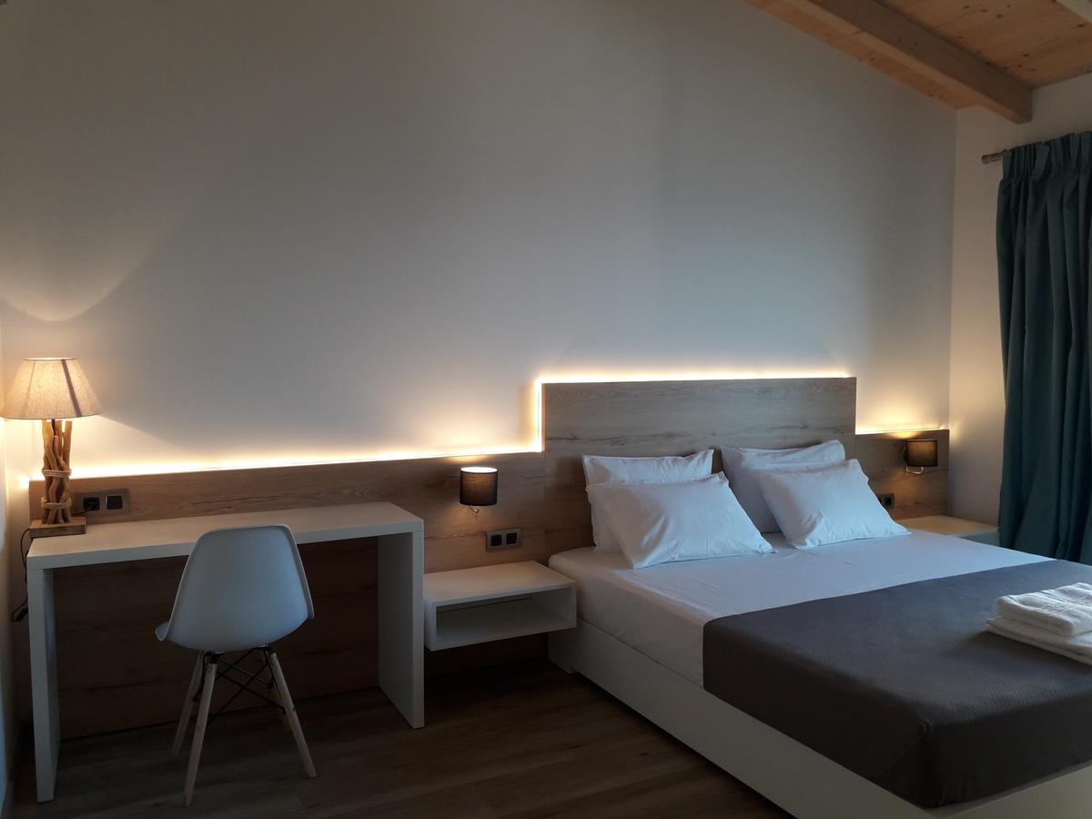 First House * Himare