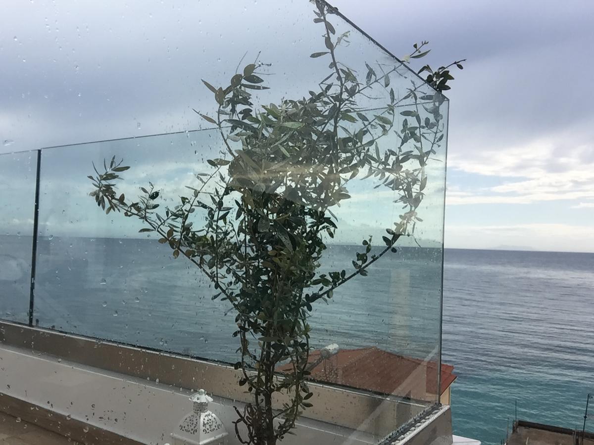 First House * Himare