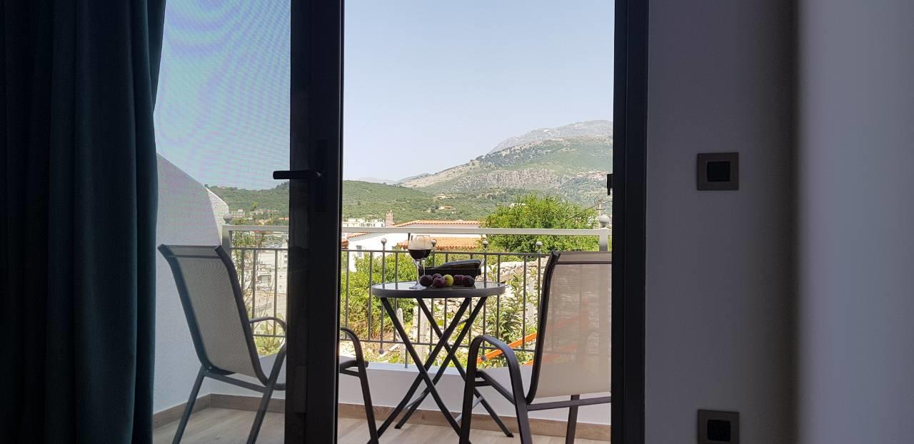 First House Apartment Himare