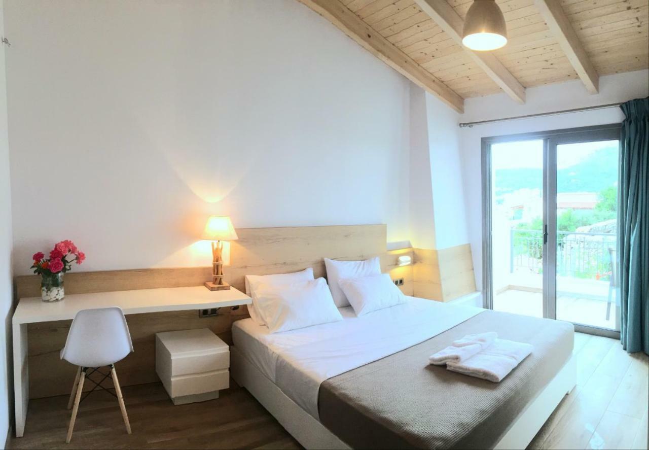 First House Apartment Himare